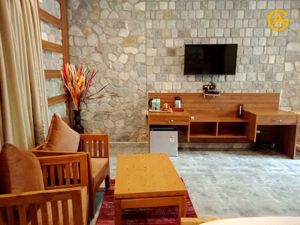 Tag Resorts The Banyan Retreat Рамнагар Экстерьер фото